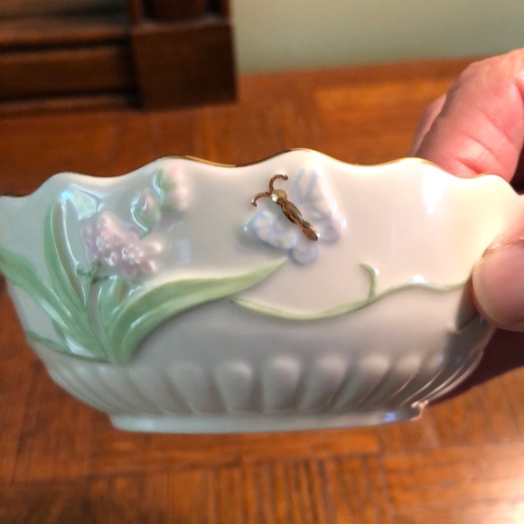 Lenox Other - Vintage 1985 Lenox fine China bowl